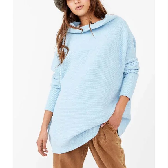 NWT Free People Ottoman Slouchy Tunic / Dream Blue - Picture 1 of 6